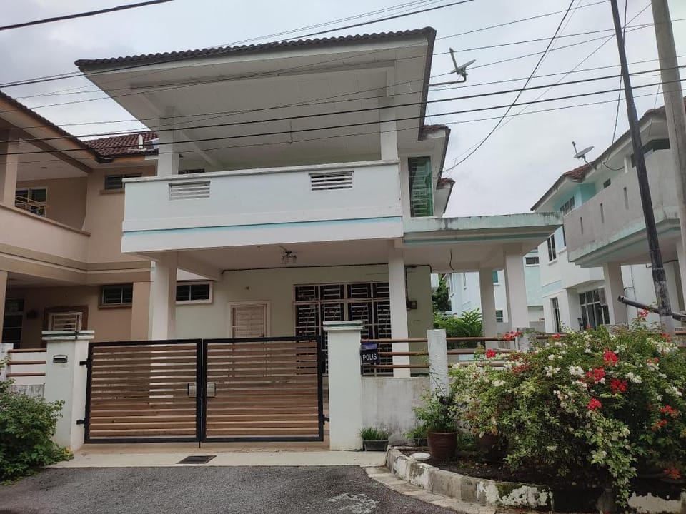 Arissa Homestay Jawi Penang Vacation rental in Penang