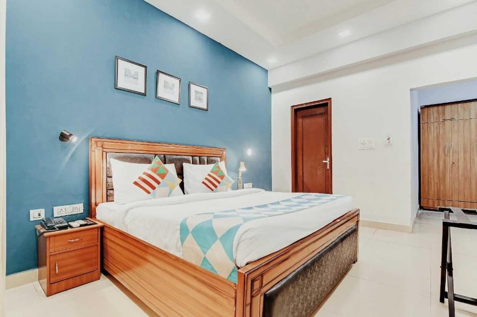 Hotel O Comfortable stay Hotel in Delhi