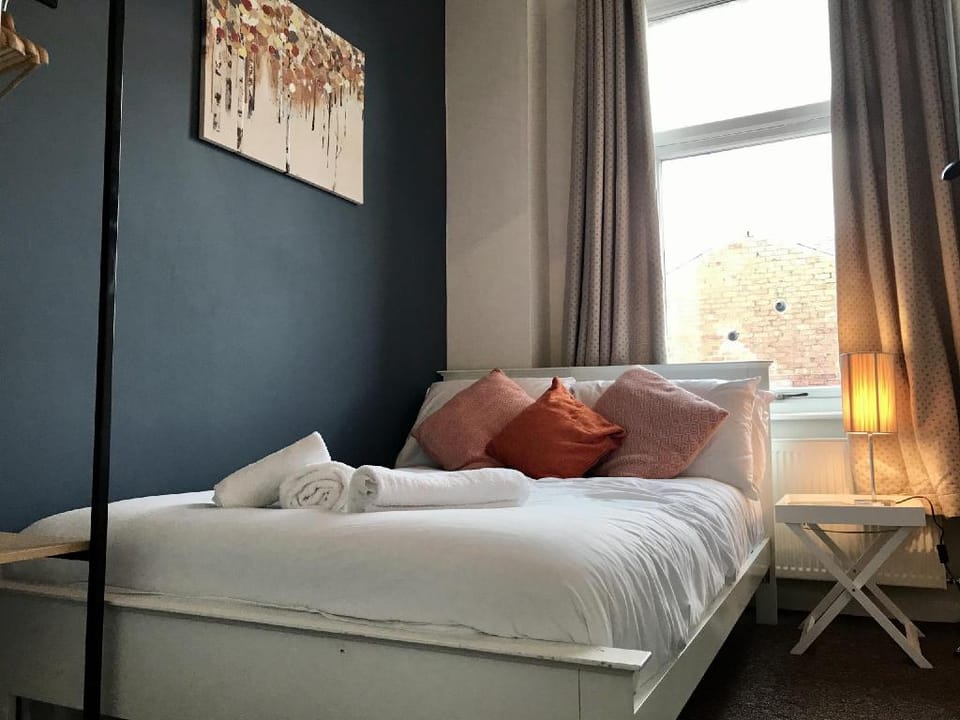 3 Bedroom House Close to M6 & M55 Apartment in Preston