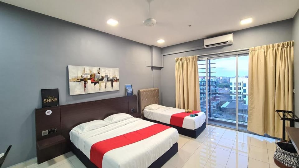Aeropod KK[09]/Airport & City/Free Parking/Balcony Apartment in Kota Kinabalu