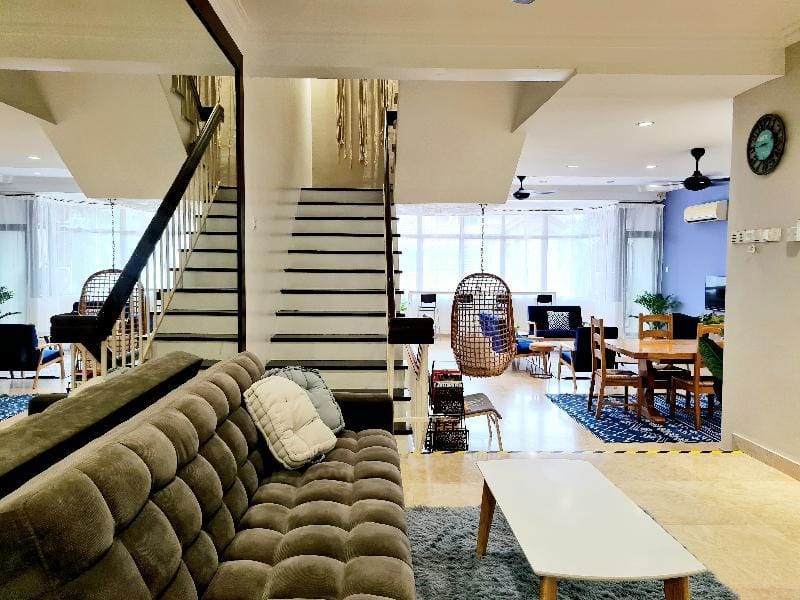 Ocean 11 海洋拾忆 I Miami Beach I BigGroup I 5 bedroom Vacation rental in Batu Ferringhi, Penang, Malaysia