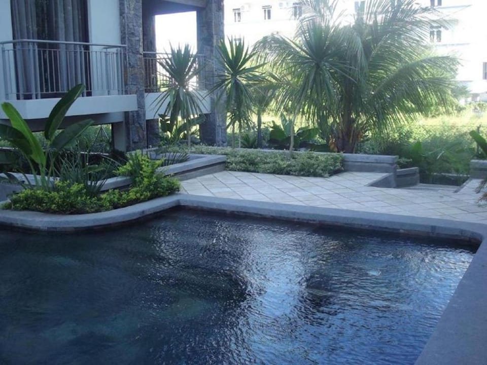 West Terraces Residence No 5 with Seafront Beachfront License No 13516 Apartment in Flic en Flac