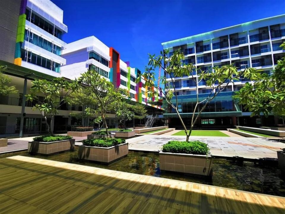 Aeropod KK [6B]/2 Queen Bed/Free Parking/Balcony Vacation rental in Kota Kinabalu