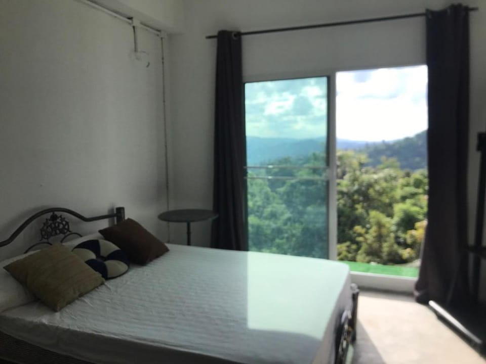 Terre Terrace Glamping - Doichang - Doi Chang Villa in Thailand