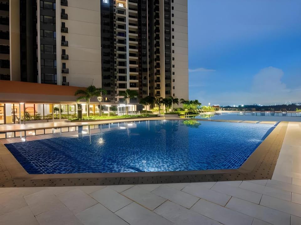 R&F Princess Cove Seine Region by Lions Bay Apartment in Johor Bahru