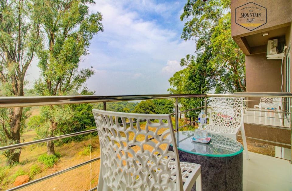 The Mountain Mist Hotel Hotel in Maharashtra