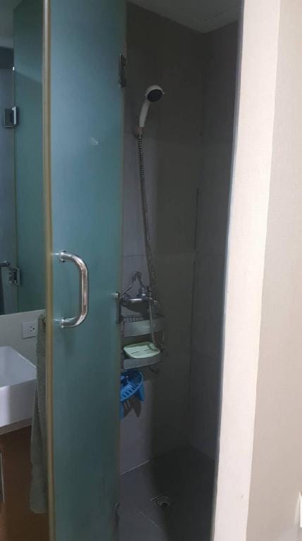 D University Place Apartment in Manila City