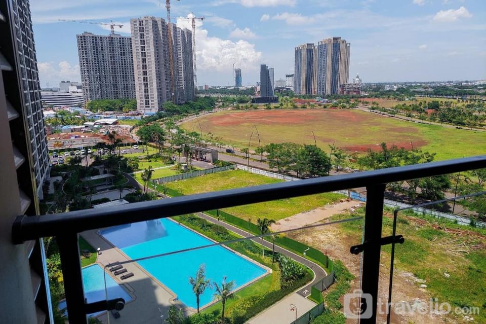 Gorgeous & Comfy Studio Sky House BSD By Travelio Apartment in West Java