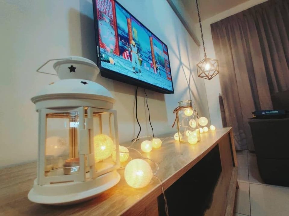 HK 7 @ Desaru WIFI TV  -12 pax Vacation rental in Johor