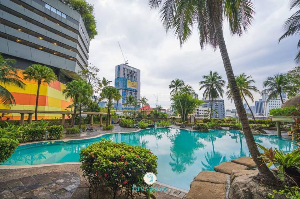Doorstep - Sunway Putra Mall | Close to PWTC for 4 Apartment in Federal Territory of Kuala Lumpur