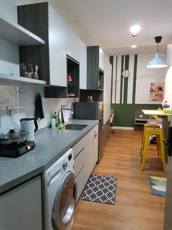 HIJAU - Geniehome Studio @Utropolis Shah Alam Vacation rental in Petaling Jaya