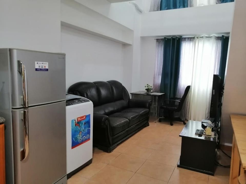 Simple  and Functionable 1br loft type  unit Apartment in Makati