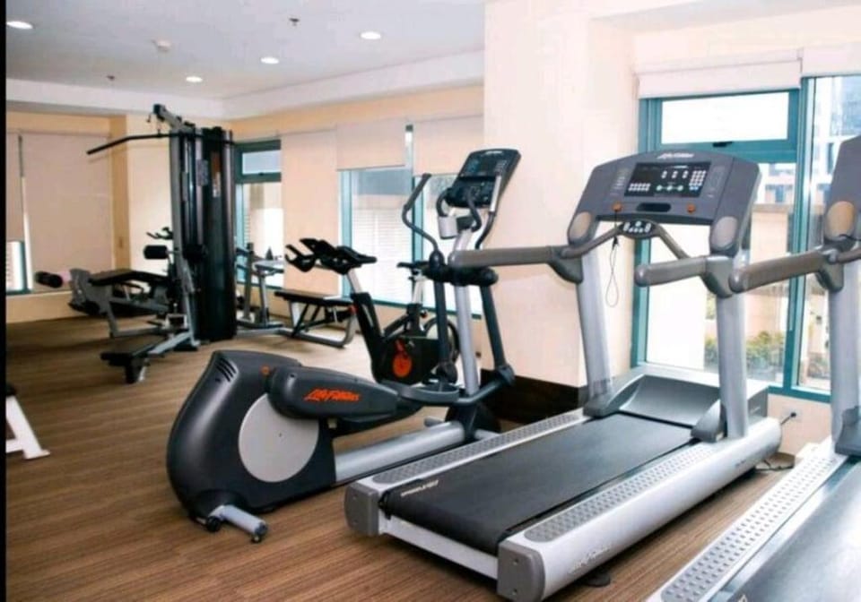 Simple  and Functionable 1br loft type  unit Apartment in Makati