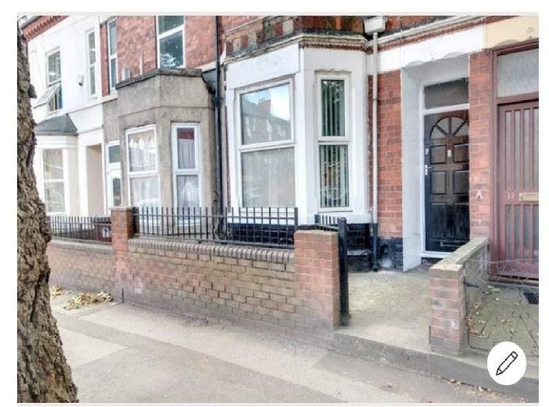 Your Nottingham Home (Chayil Experts) Vacation rental in Nottingham