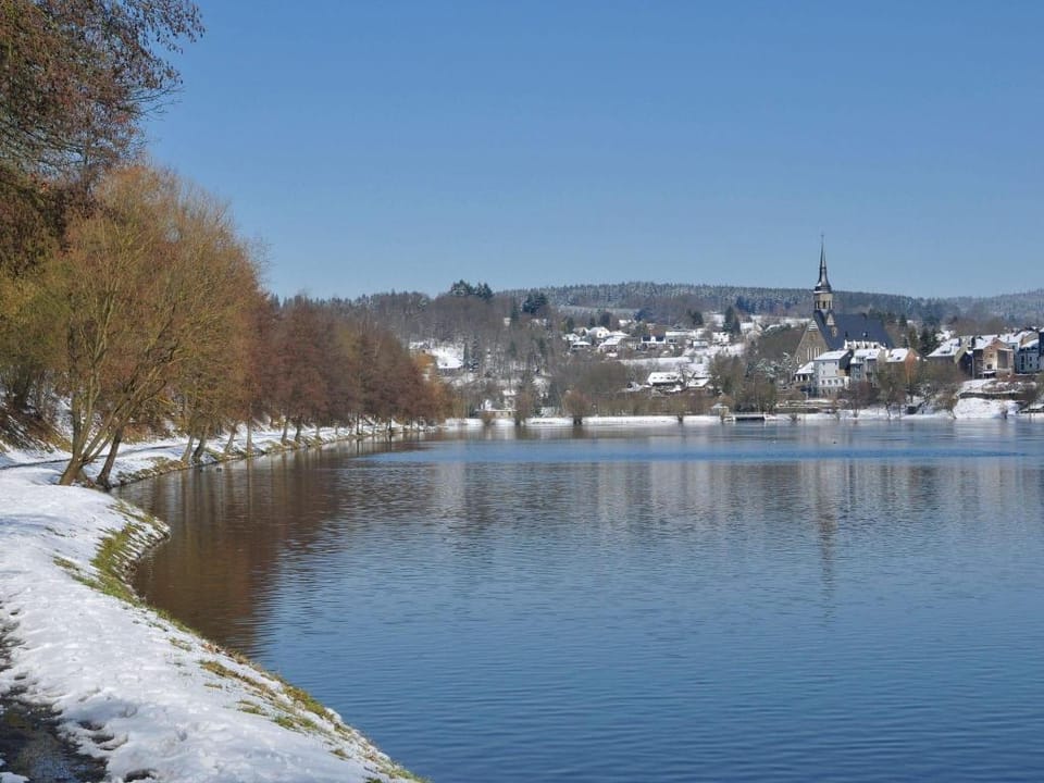 Holiday Home in Vielsalm with Lake View Vacation rental in Vielsalm