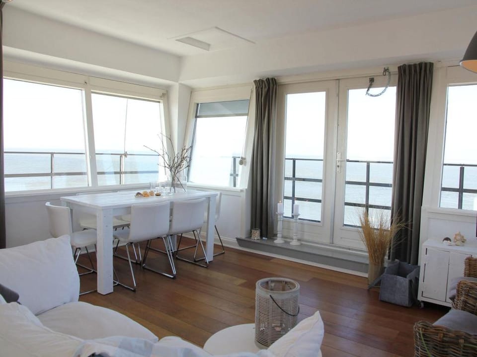 Tower Apartment in Huisduinen by the Sea Vacation rental in North Holland (province)