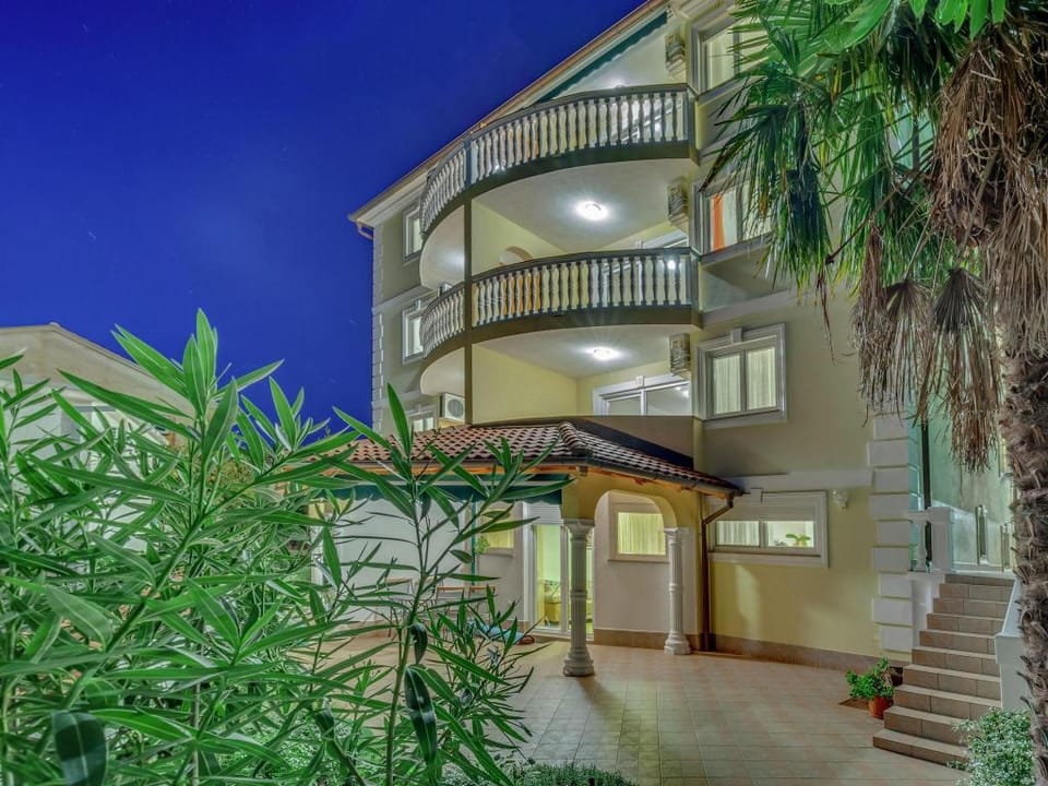 Sea View Stay, Crikvenica Apartment in Crikvenica