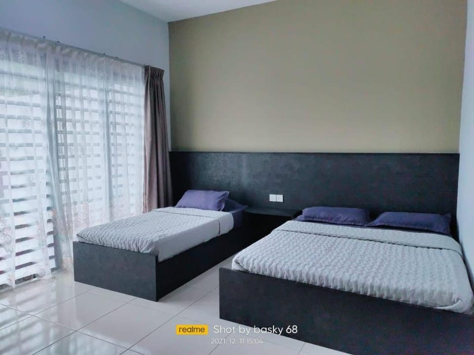 IPOH Double storey vacation  home with Pool Vacation rental in Ipoh