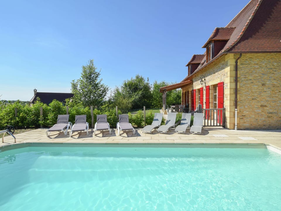 Elegant Countryside Retreat Villa in Nouvelle-Aquitaine