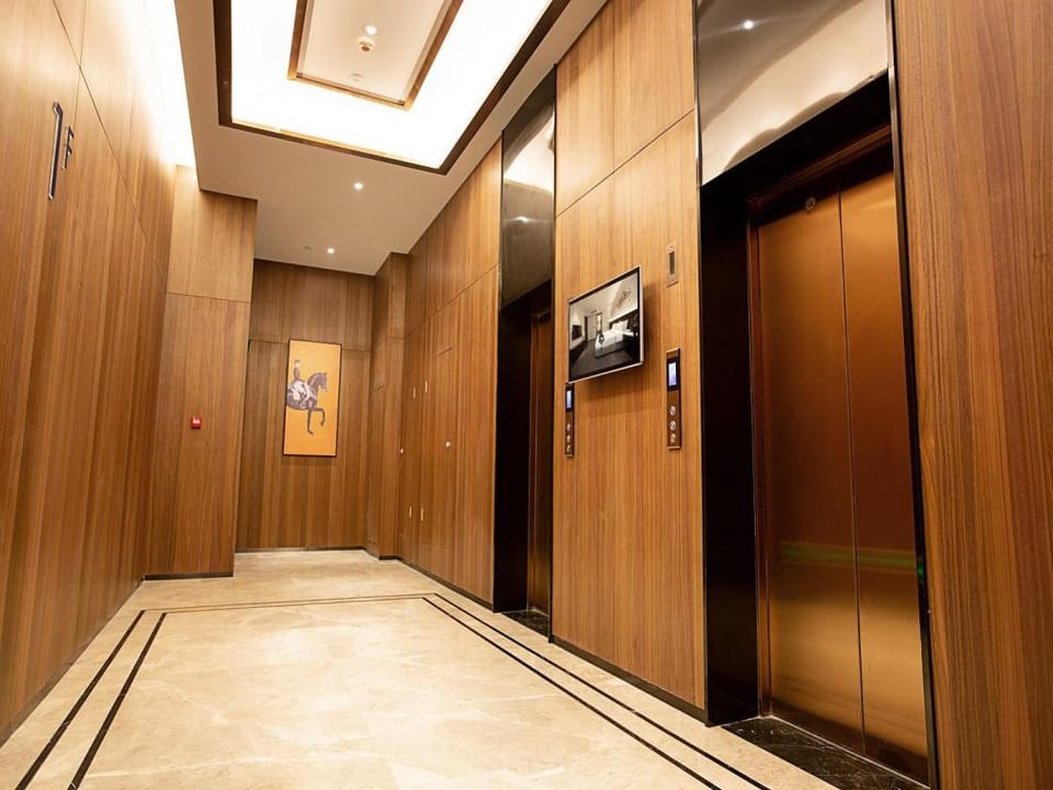 Hanting Hotel Hongyang Municipal Government Hotel in China