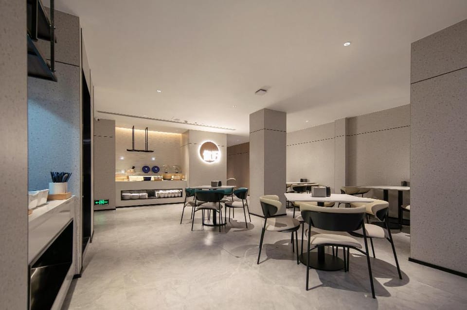 NIHAO Hotel Wuhan Hankou Jiangtan Hotel in Wuhan
