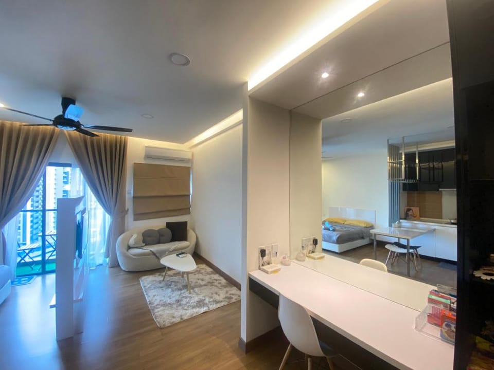 Eroz Homestay：Simfoni Tower near Mines C180 Cheras Apartment in Negeri Sembilan, Malaysia
