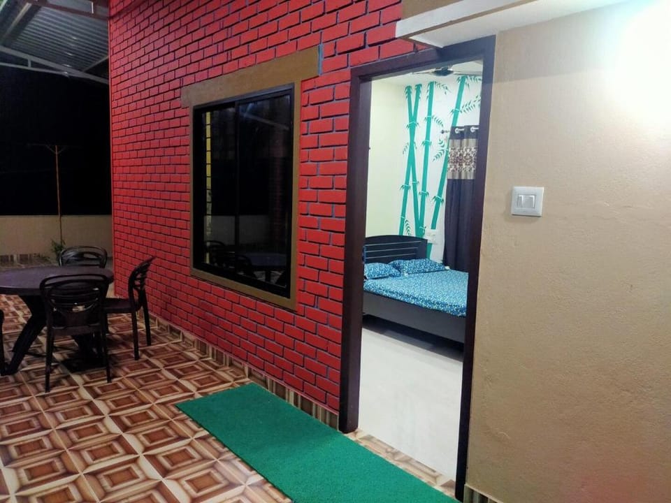 Maanyatha Studio Room with Kitchen Vacation rental in Karnataka