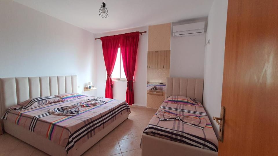 Green Apartament  Apartment in Tirana County, Albania