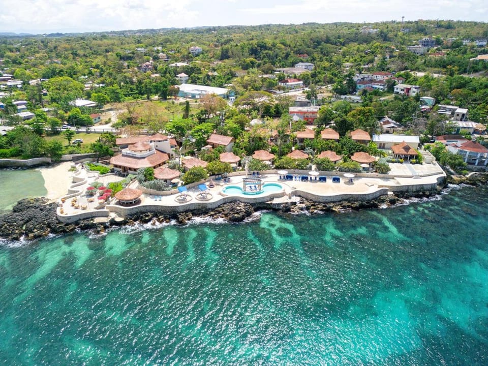 Ocean Cliff Hotel Negril Limited Resort in West End