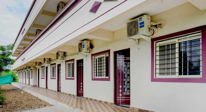 Hotel O Rajyog Inn Hotel in Maharashtra