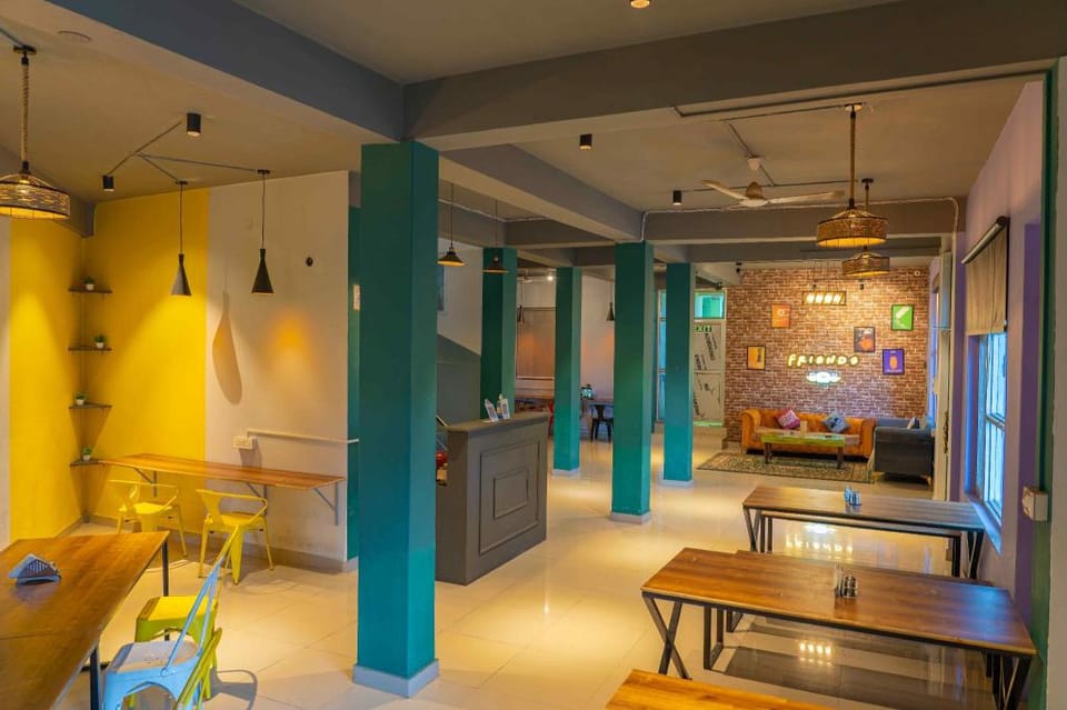 Whoopers Hostel Bir Hostel in Punjab, India