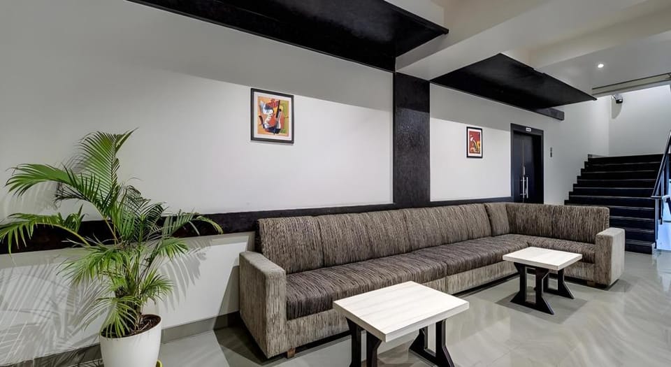 KJSP SEASON HOTEL Hotel in Maharashtra