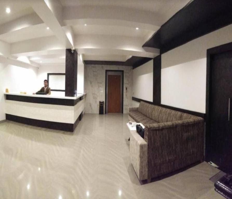 KJSP SEASON HOTEL Hotel in Maharashtra