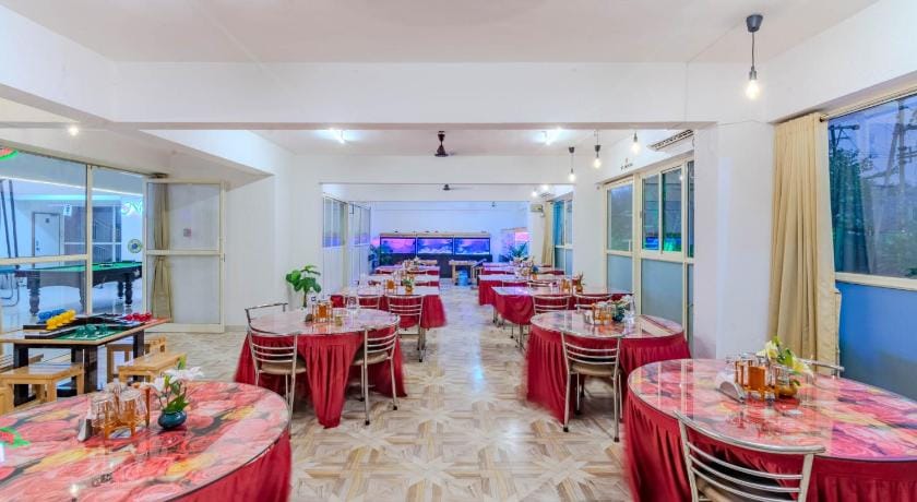 Nilaya Nest Away Hotel in Maharashtra