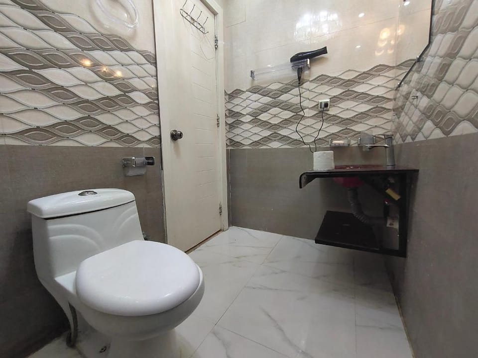 Luxurious & Comfy 1BHK Apartment, Wifi & SmartTV. Vacation rental in Islamabad