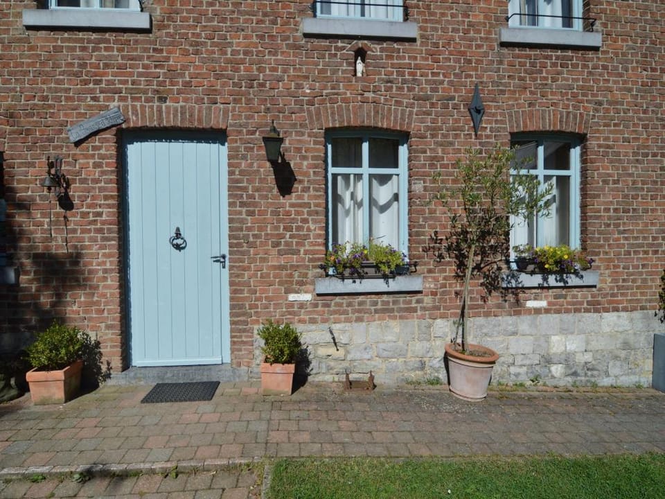 Pleasant holiday home with garden in Ciney Vacation rental in Wallonia, Belgium