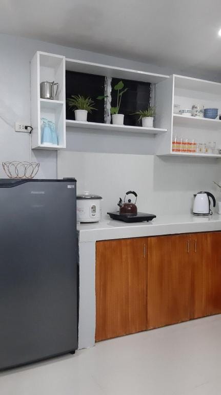 Casa Erelle  #2 -Antipolo stay 1 BR unit /wifi Apartment in Antipolo