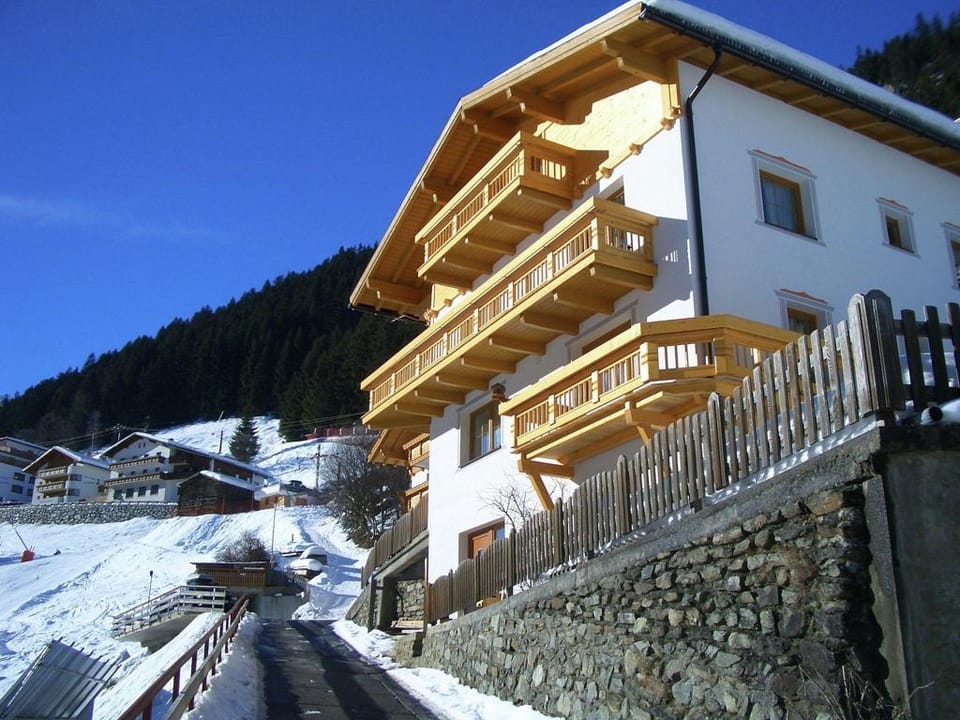 Apartment in Kappl near Ski Lift Apartment in Canton of Grisons