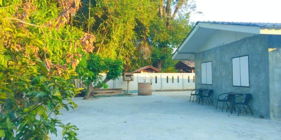 BedM (man only) Villa in Thailand