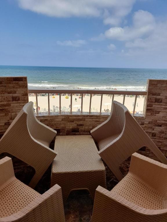 Family Condo With Panoramic Sea View Apartment in Alexandria Governorate
