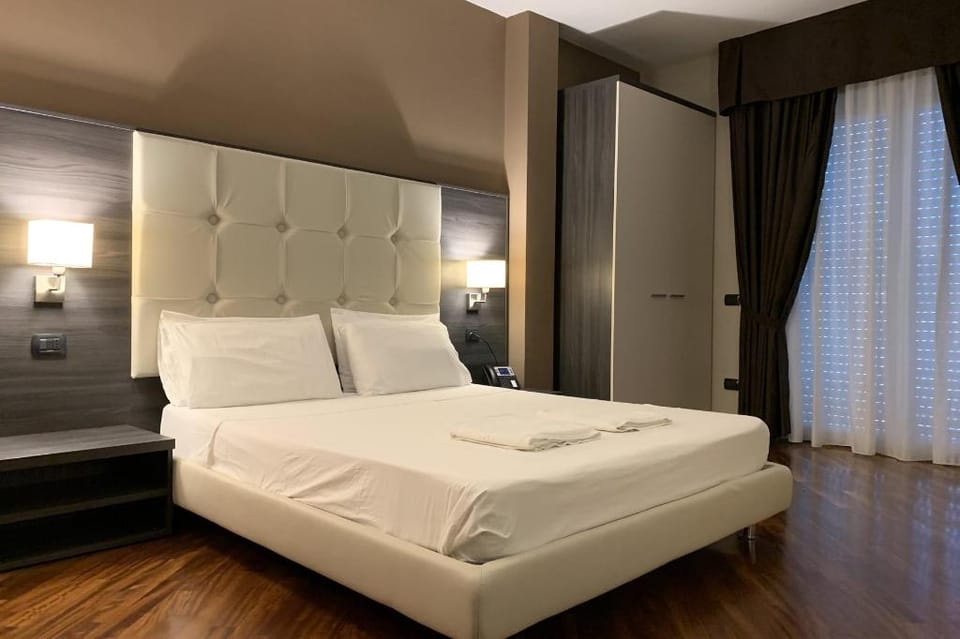 Brain Rooms & Suite Suite Presidenziale (605) Apartment in Campania