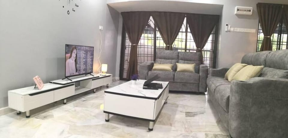 TB homestay#Wifi#10paxs#4rooms#free parking# Vacation rental in Ipoh