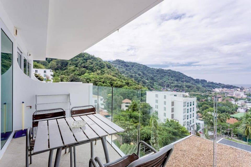 Bright sea view apartment Kata Ocean View J11 Apartment in Rawai
