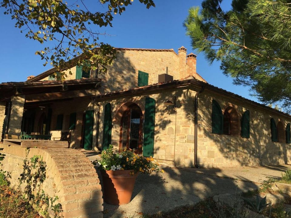 Farmhouse in Pisan Hills with Pool Vacation rental in Tuscany