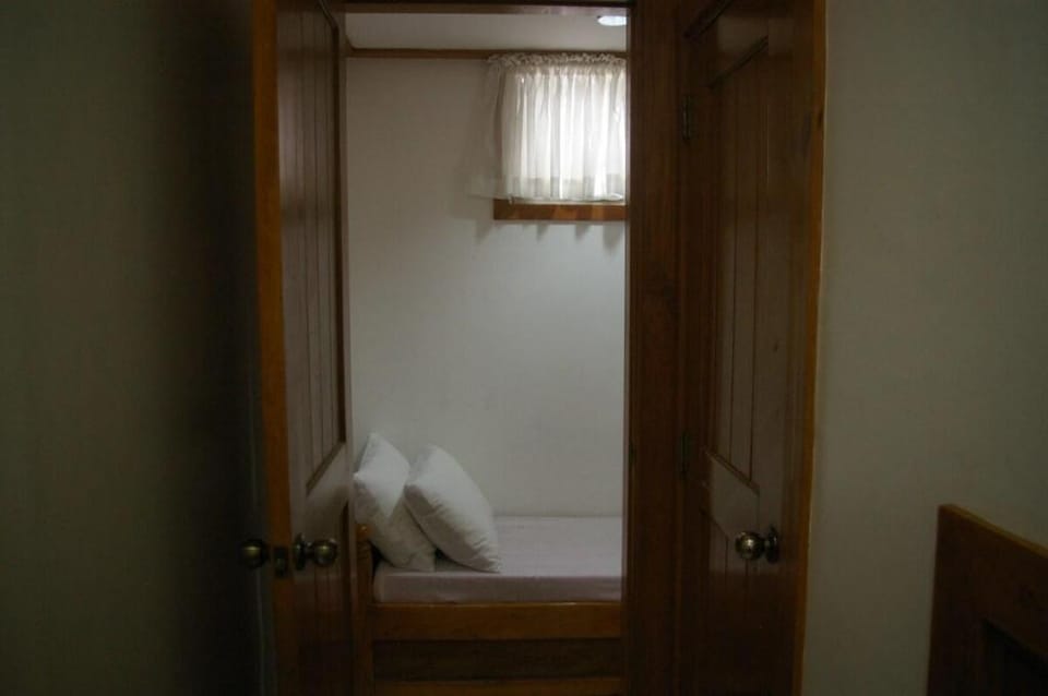 Camp John Hay Forest Cabin 3A

 maximum 8 persons  Vacation rental in Baguio