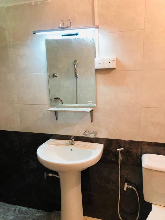 Madiha 30Home Vacation rental in Southern Province