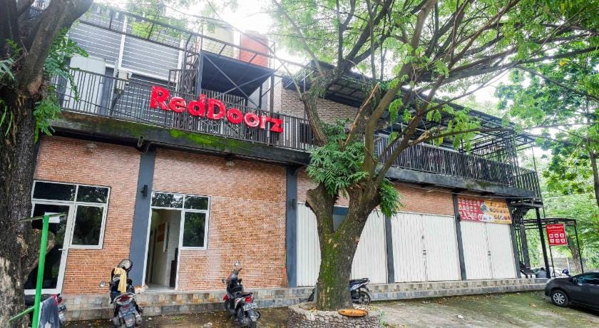 RedDoorz @ Kawasan Industri Candi Semarang Hotel in Indonesia