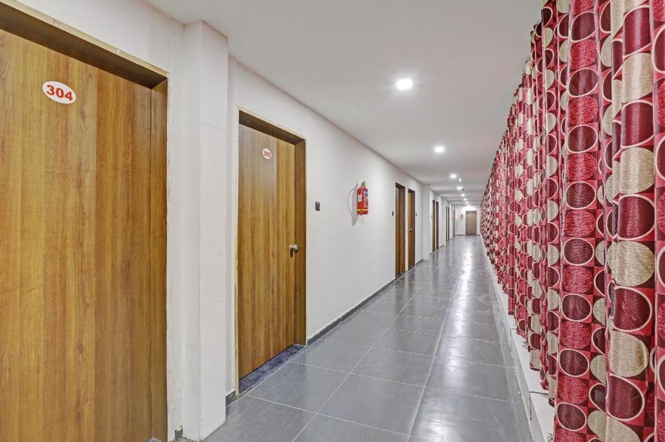 Collection O Hotel Devnisha Hotel in Gujarat