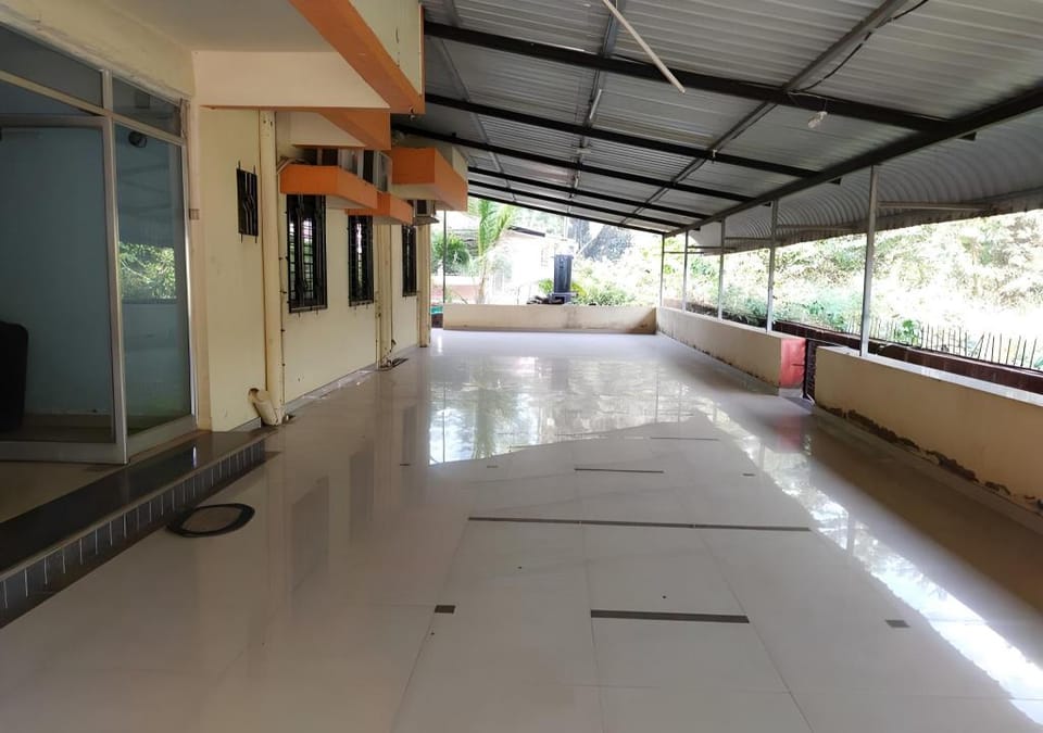 Shri Atithi Executive Hotel in Maharashtra