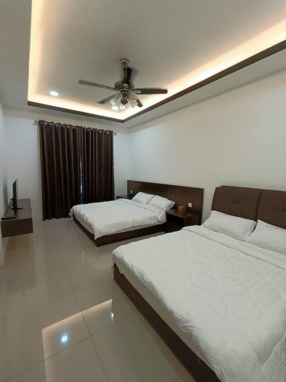 KS 9 Botanic Homestay 16pax 6R3B  Wifi Vacation rental in Selangor, Malaysia